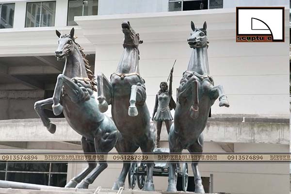 Tượng Ngựa mã đáo thành công